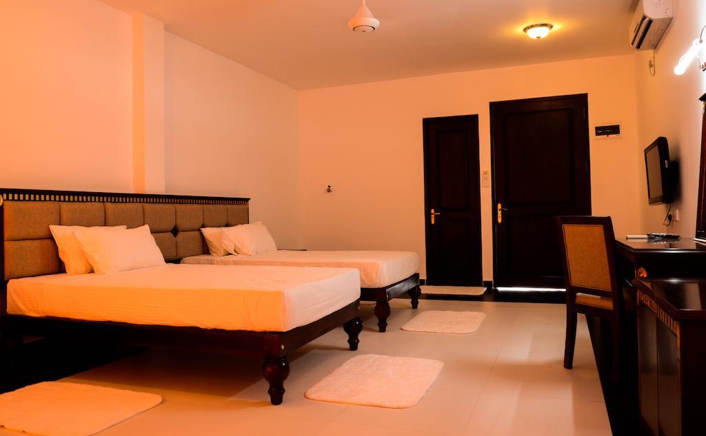 Marina Beach Passikudah Zimmer foto